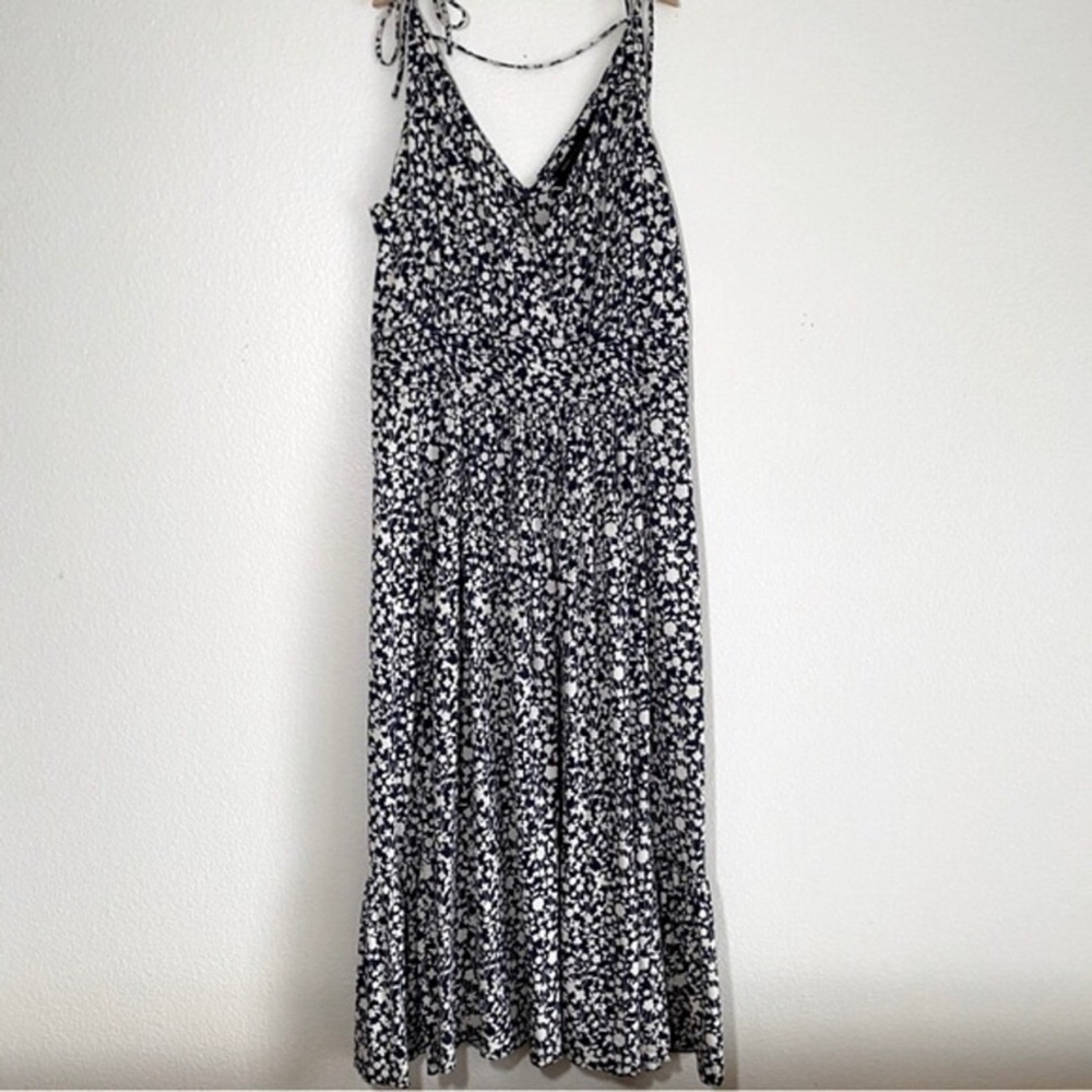 MARC by MARC JACOBS Navy and Cream V-Neck Floral Print Silk Blend Midi Dress M